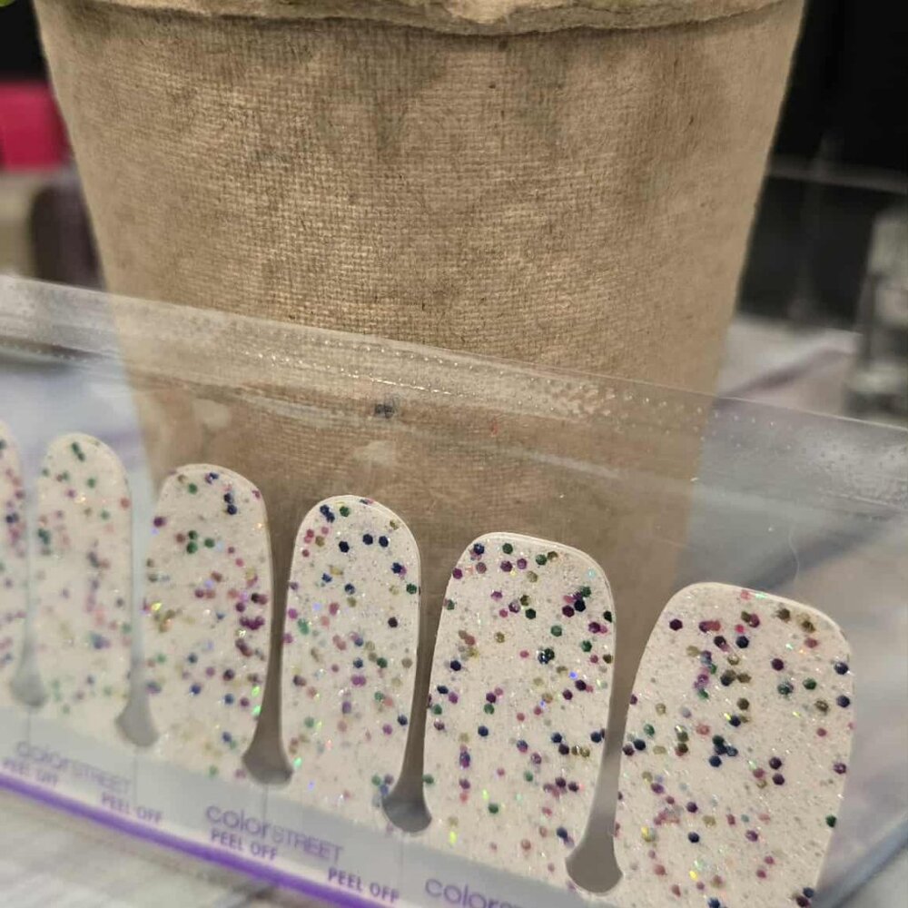 Color Street Confetti Glitter Press On Nail Design - Picture 2 of 3